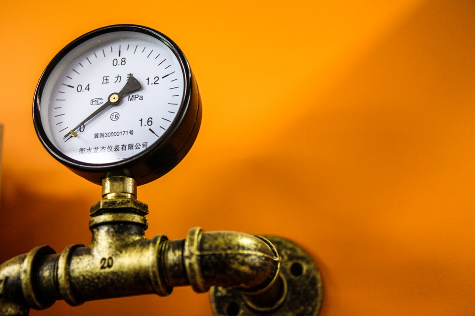 空油壓五金在許多工業應用中都很有效，精確耐用又多功能